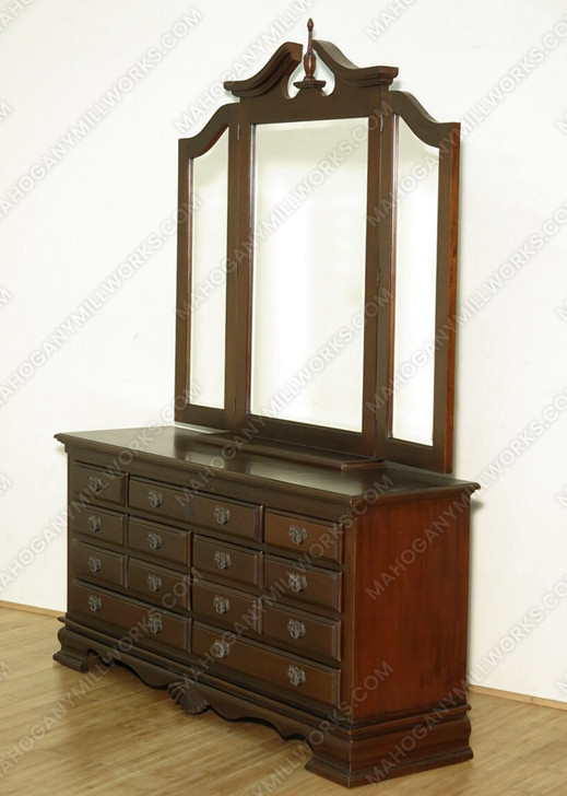 Mahogany Sheraton Style Dresser w/ Mirror