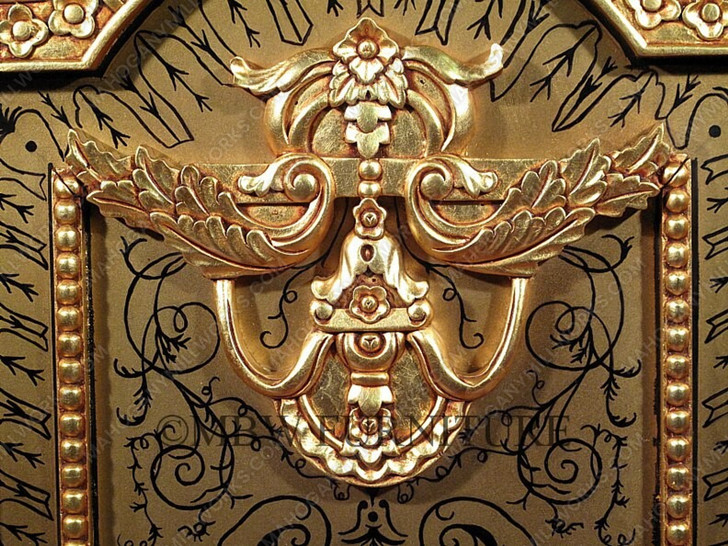 Black & Gold Heavily Ornate Rococo Cabinet Commode