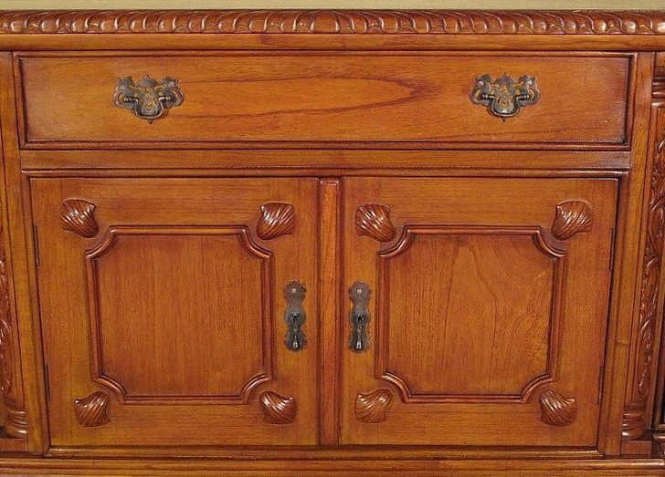6ft Light Mahogany Chippendale Claw & Ball Sideboard
