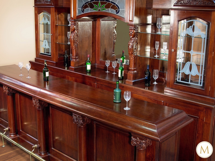 13ft Mahogany Pub Bar w/ Stained Glass