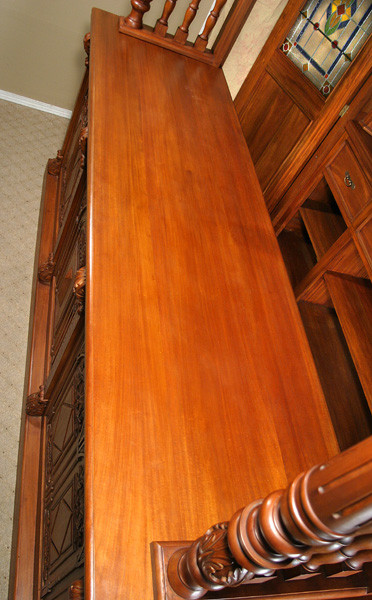 London Canopy Pub Bar Set w leaded Stained Glass Doors