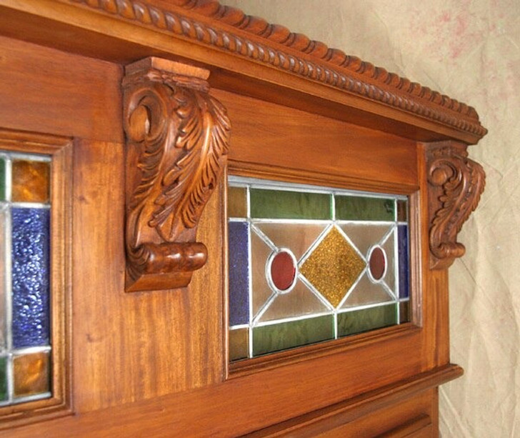 8.5ft Victorian Canopy Pub Bar w/ Stained Glass Doors