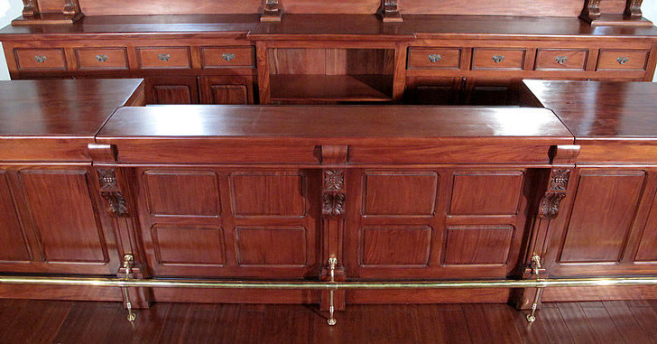 14.5ft Mahogany Victorian Pub Bar