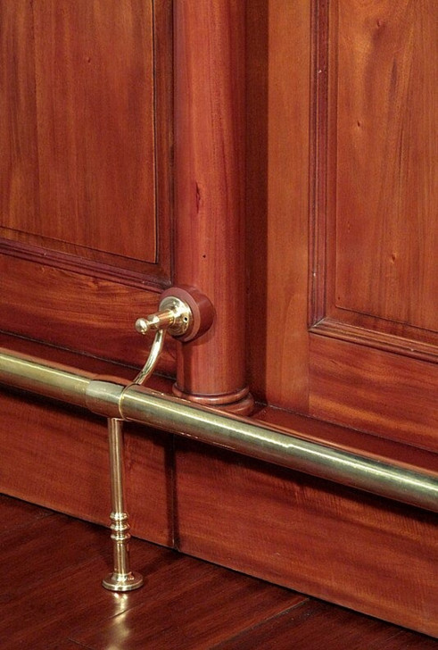12.5ft Mahogany Pecan Victorian Pub Bar