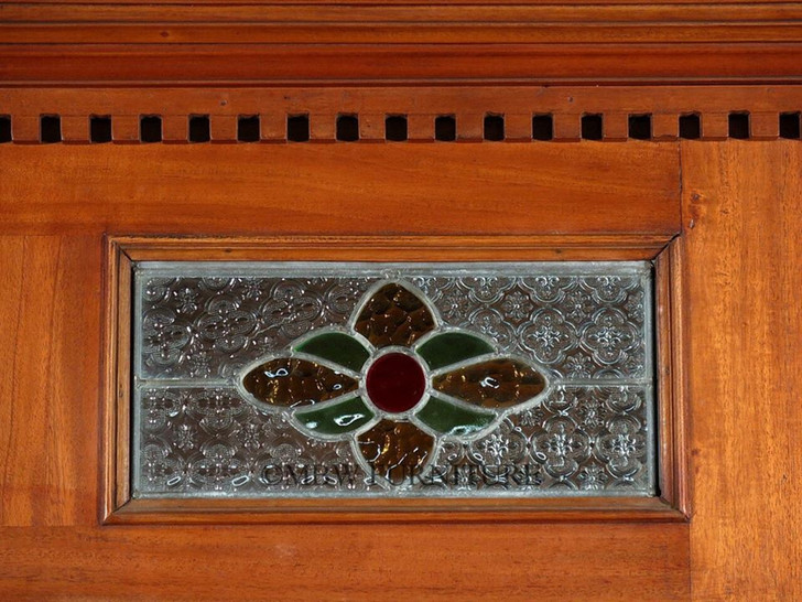 6.5ft Mahogany Canopy Pub Bar with Stained Glass