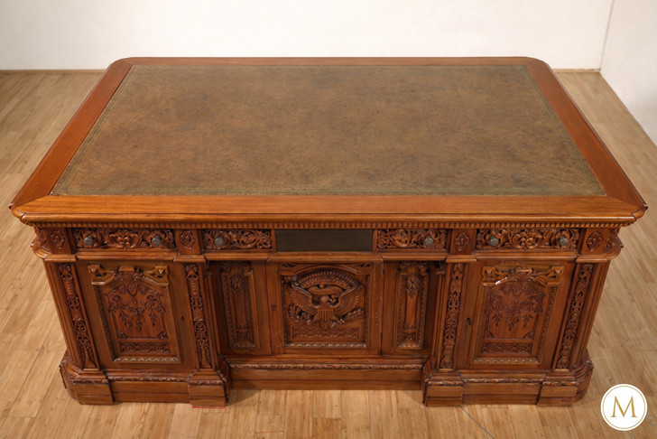 6ft Light Mahogany Resolute Oval Office Desk