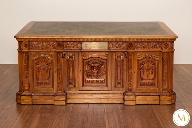 6ft Light Mahogany Resolute Oval Office Desk