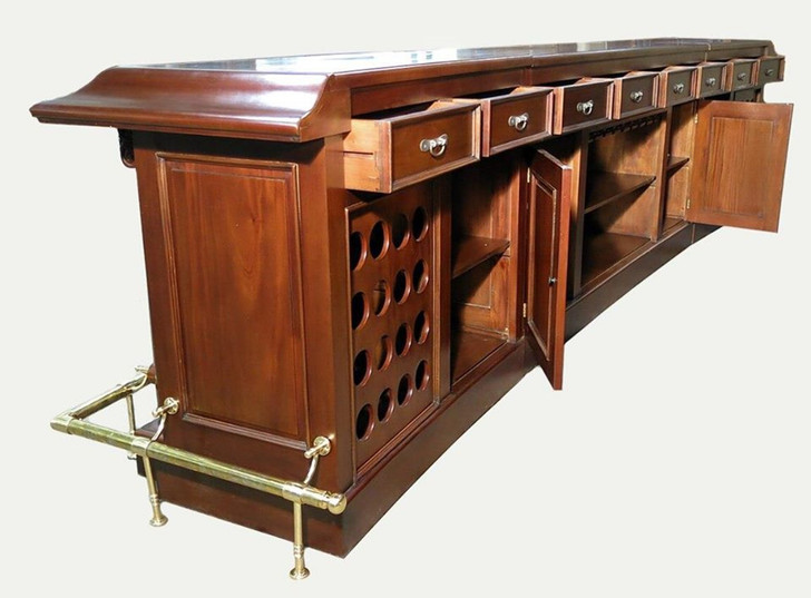 16ft Traditional English Bar Front