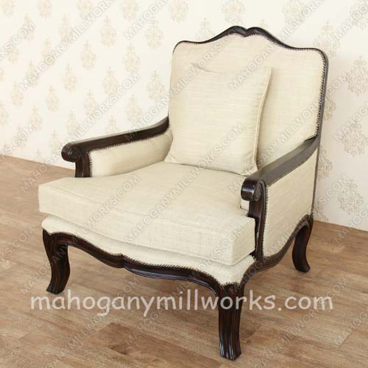 Elegant Lounge Chair