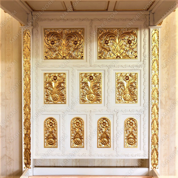 Ornate Antique Cream/Gold Four Post Canopy Bed