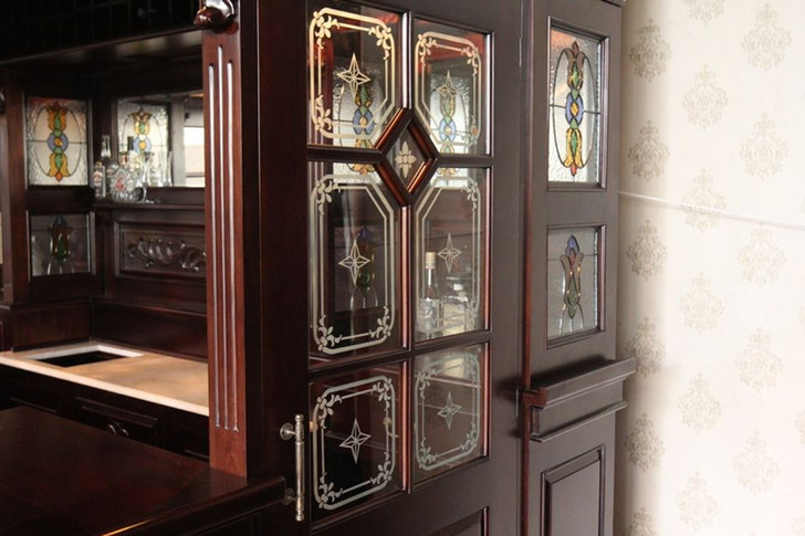 11ft Dark Mahogany Canopy Pub Bar w/ Lead Stained Glass Doors