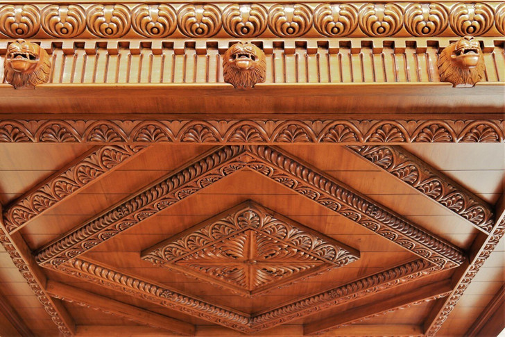 Renaissance Revival Hand-Carved Canopy Bed