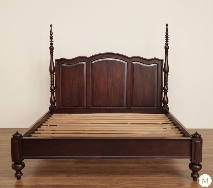 Mahogany Tobacco Doff Panel Bed