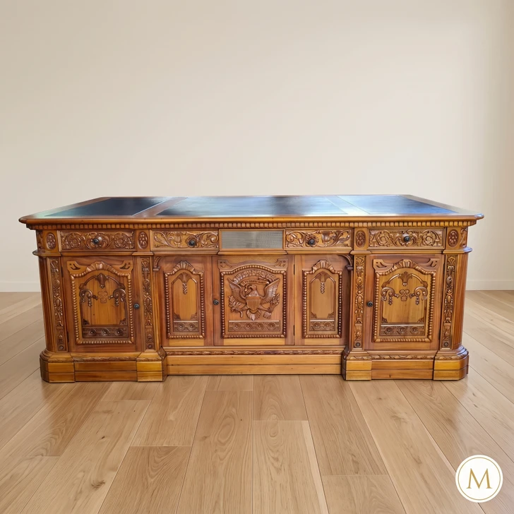 7ft Light Mahogany Resolute Desk Replica