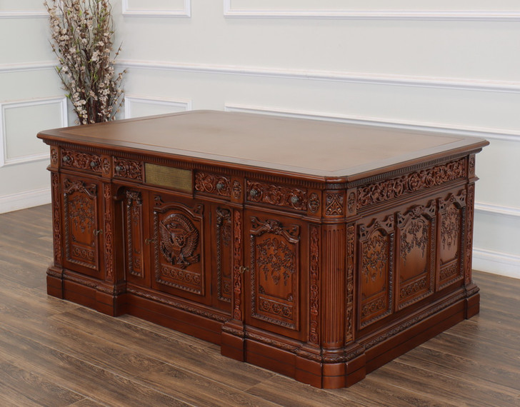 6ft Light Walnut Oval Office Resolute Desk Replica