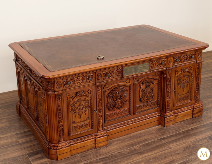 6ft Presidential Resolute Desk w/ Carved Family Crest