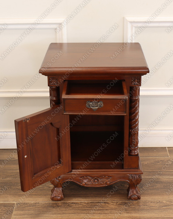 5pc Walnut Queen Anne Barley Twist Bedroom Set