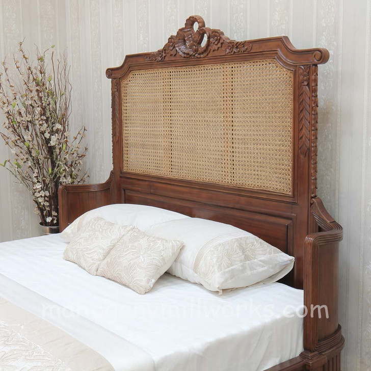 Antoinette Bed with Wicker Panel