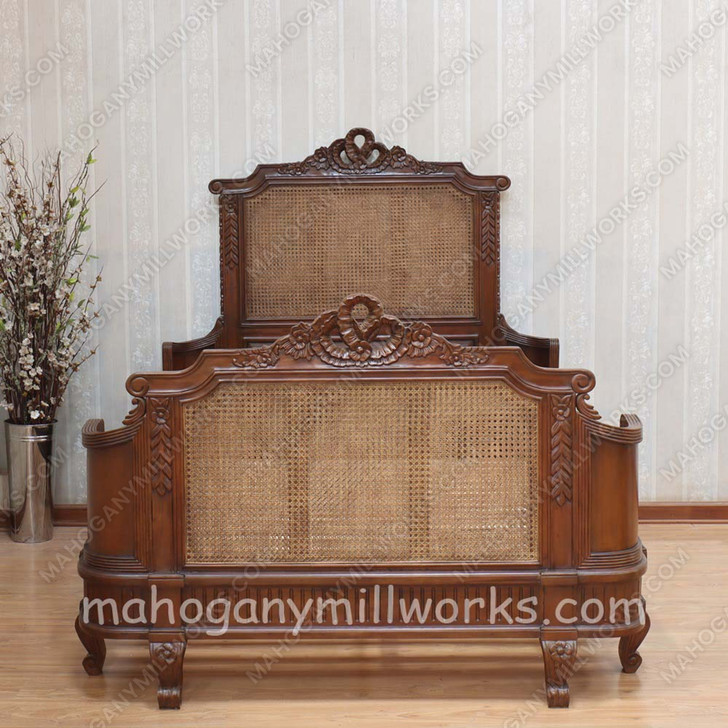 4pc Walnut Antoinette Bedroom Set