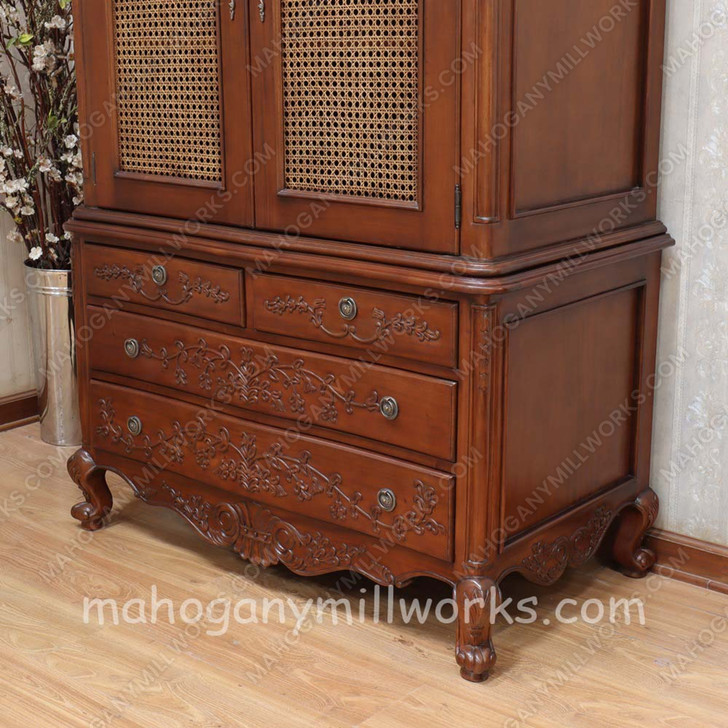 Walnut NC Antoinette Bed with Wicker Panel Set of 4