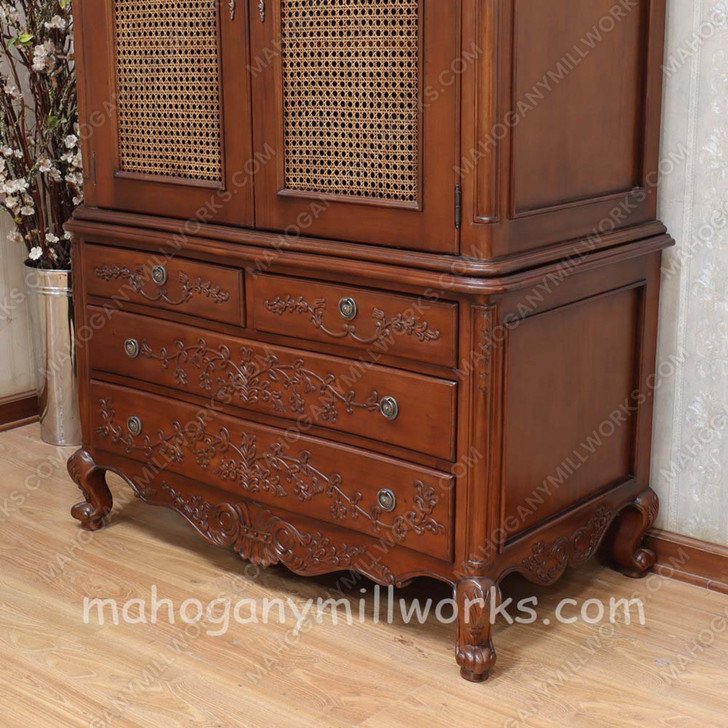 4pc Walnut Antoinette Bedroom Set