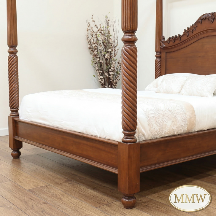 Walnut Georgian Style Four Poster Canopy Bed