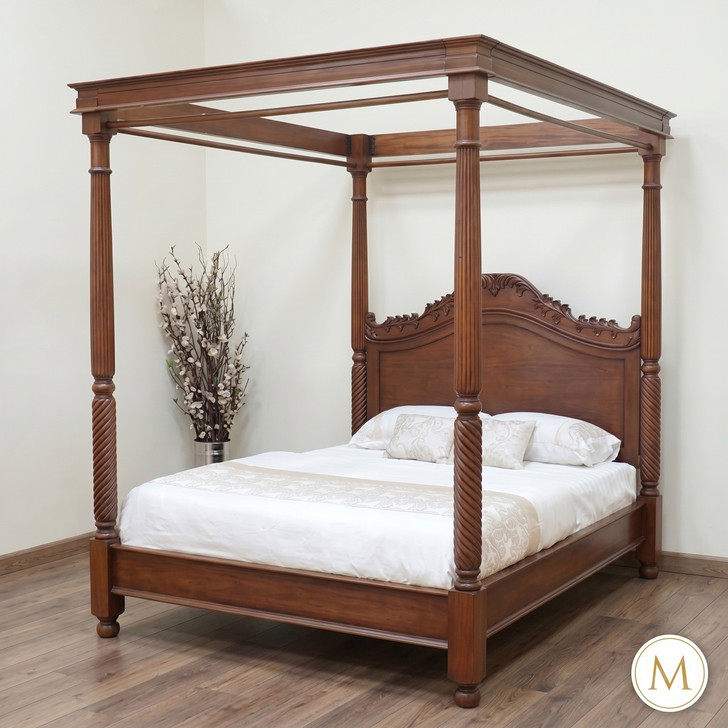 Walnut Georgian Style Four Poster Canopy Bed
