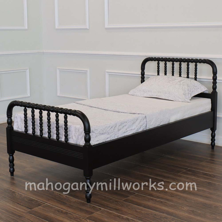 Bobin Panel Bed