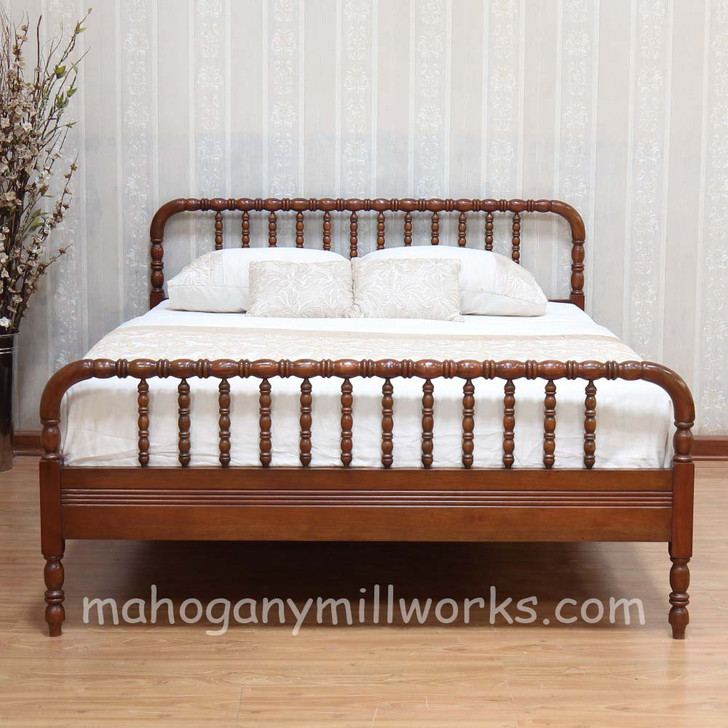 Bobin Panel Bed