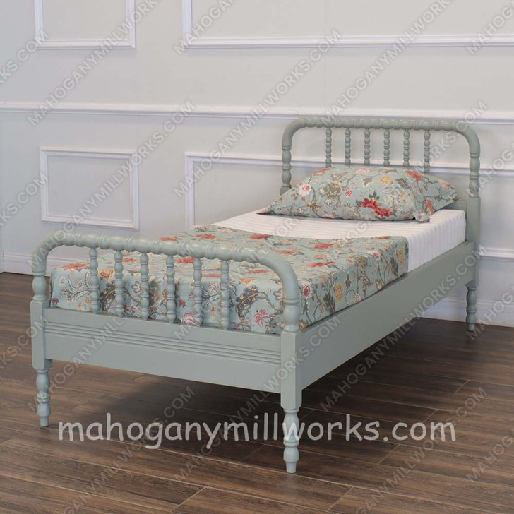 Bobin Panel Bed