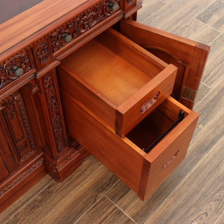 6ft Custom Natural Mahogany Resolute Desk