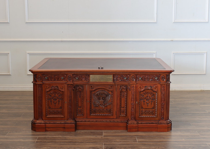 6ft Custom Natural Mahogany Resolute Desk