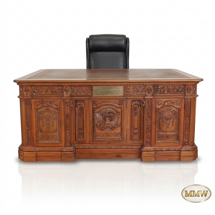 6ft Natural Mahogany Resolute Desk