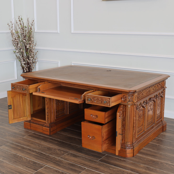 6ft Natural Mahogany Resolute Desk
