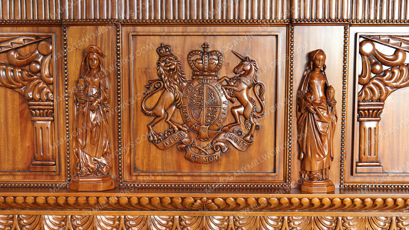 Solid Wood Furniture vs. Mass-Produced Furniture: What’s the Real Difference? Solid Wood Furniture vs. Mass-Produced Furniture: What’s the Real Difference?