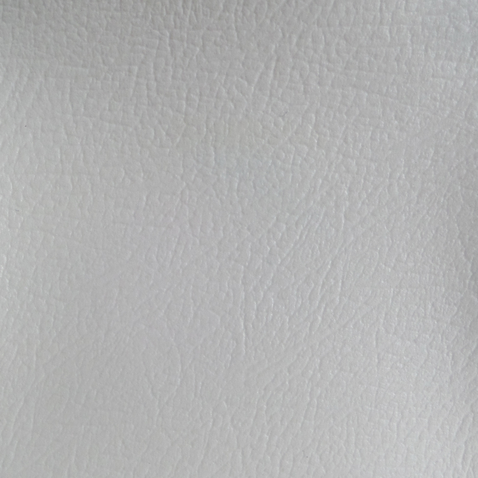 Grande Broken White Leather Sample