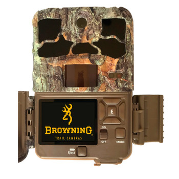 BROWNING TRAIL CAMERAS Spec Ops Edge Trail Camera With 32 GB SD Card And SD Card Reader For iOS (BTC-8E+32GSB+CR-UNI)