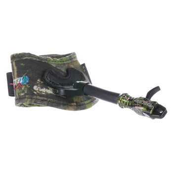 T.R.U. BALL ARCHERY Stinger XT Camo Large Release with Camo Velcro Strap (TSTX-CA-L)