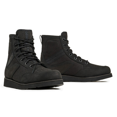 Shop VIKTOS 1911 Retro Black Boots (10100). Buy best Boots from gritrsports.com | Reviews and Shipping options available