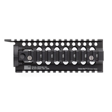 Shop DANIEL DEFENSE Omega 7.0 Black Carbine Rail (01-005-10001). Buy best Handguards from gritrsports.com | Reviews and Shipping options available