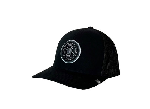 MEN'S TRAVISMATHEW WIDDER SNAPBACK WITH BLACK PATCH HAT. WHISTLING STRAITS® LOGO EXCLUSIVELY. 2 COLOR OPTIONS.