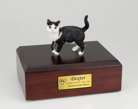 Short Hair Tabby Cat Figurine Urn - 632