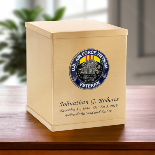 Air Force Vietnam Veteran Hero Medallion Bronze Overlap Top Cremation Urn