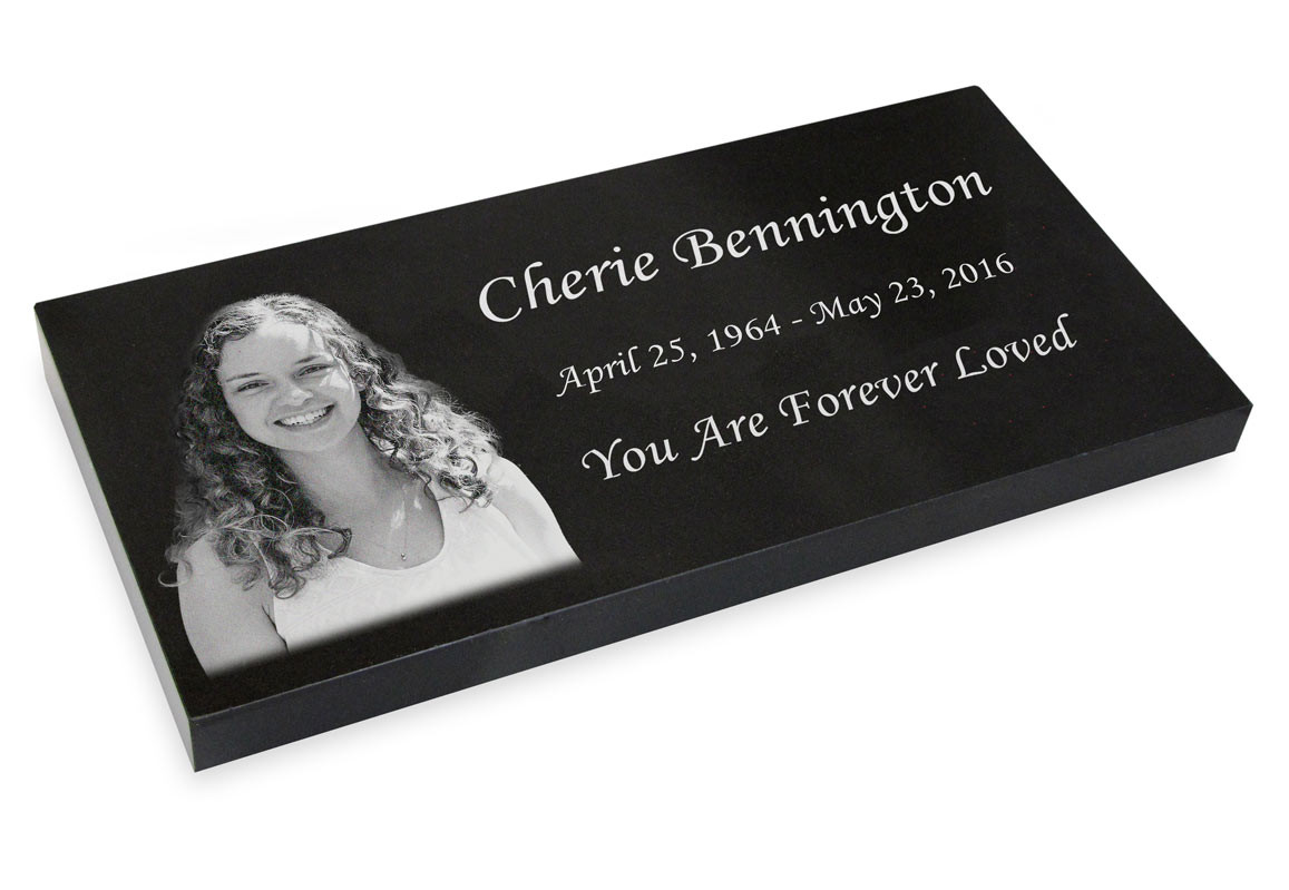 Laser marking memorial headstone techniques Laser marking memorial headstone techniques