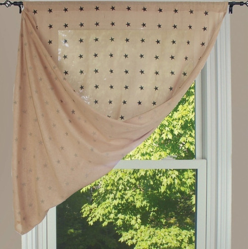 Christmas tree shoppes star