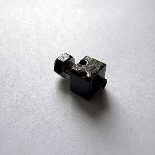 Hague Linker Needle Bar Square