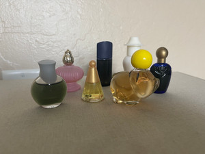 Avon Mini Travel Bottle Avon Mini Travel Bottle