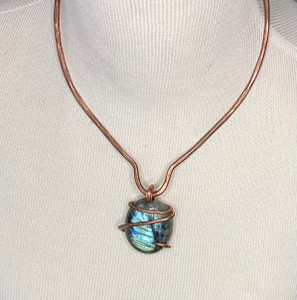 Labradorite and Copper Pendant Necklace | Copper Choker | NWT Labradorite and Copper Pendant Necklace | Copper Choker | NWT