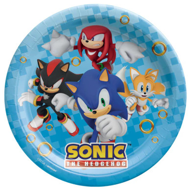 A pack of Sonic the Hedgehog 9-inch plates featuring Sonic, Tails, and Knuckles, perfect for serving meals at gaming-themed birthday parties.