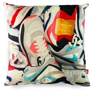 CLASSIC MAX SNEAKERS | CUSHION 50x50cm